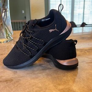 Brand New Women’s Puma Soft Foam Sneakers